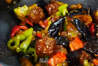 肉丸烧茄子的做法步骤：9