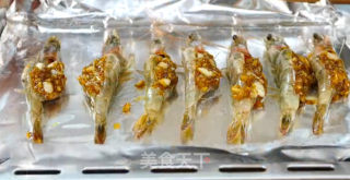 蒜蓉烤虾的做法步骤：7