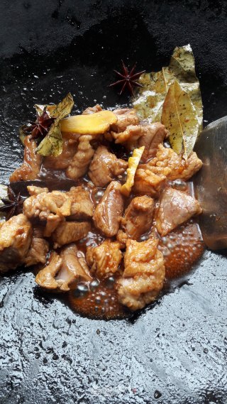板栗烧肉的做法步骤：6