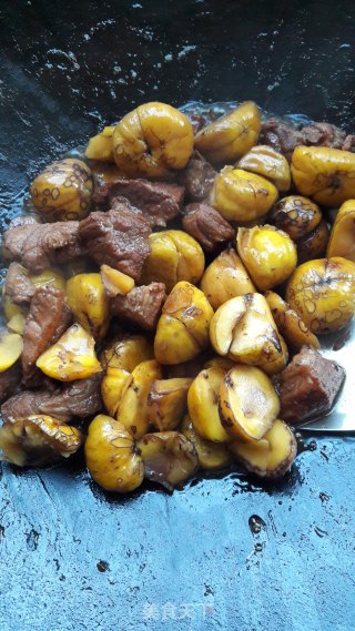 板栗烧肉的做法步骤：9