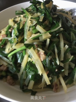 肉末韭菜炒土豆丝的做法步骤：9