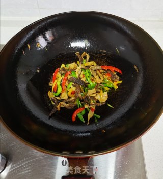 蒜香羊肚菌的做法步骤：9
