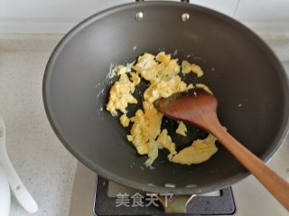 木耳炒皮肚的做法步骤：3