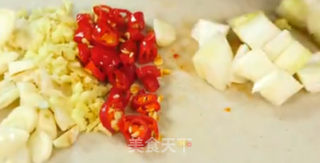 红烧马蹄茄子的做法步骤：2