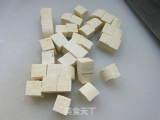 咸菜毛豆煮老豆腐的做法步骤：3