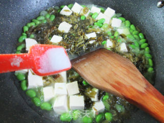 咸菜毛豆煮老豆腐的做法步骤：7