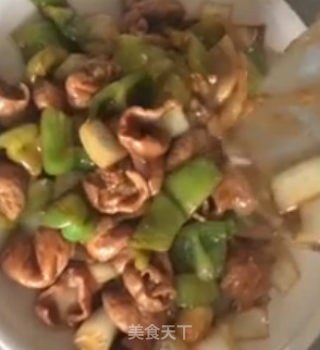 尖椒肥肠的做法步骤：5