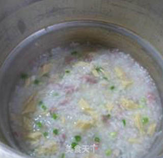 腐竹咸肉大米粥的做法步骤：12