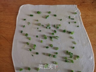 葱花饼的做法步骤：9