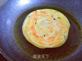 葱花饼的做法步骤：16