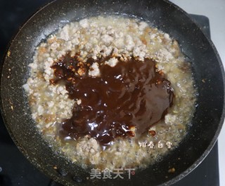 能吃一大碗的炸酱面❗️（京味）????下饭肉丁捞面条的做法步骤：9