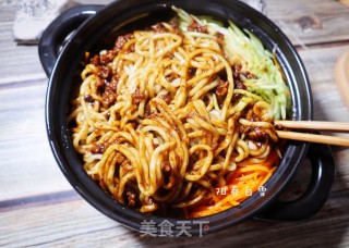 能吃一大碗的炸酱面❗️（京味）????下饭肉丁捞面条的做法步骤：15