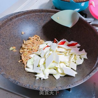 茭白炒肉丝的做法步骤：7