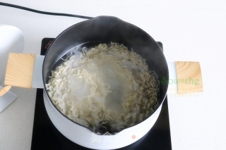 牛肉酱拌面的做法步骤：4