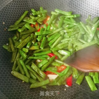 油焖四季豆的做法步骤：7
