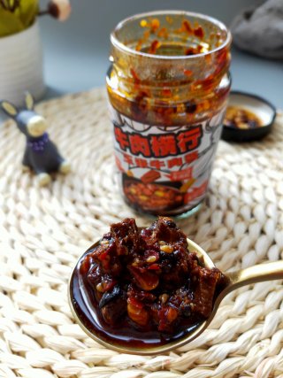 浓香醇厚的玉米牛肉酱煨豆腐的做法步骤：4