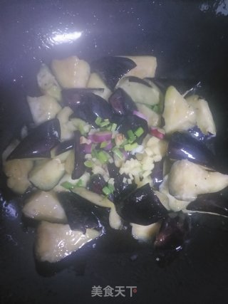 鱼香茄子的做法步骤：8