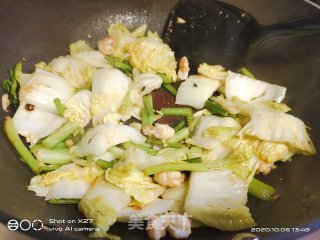 虾仁炒白菜梗的做法步骤：6