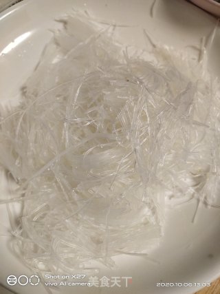 粉丝蒸腐竹的做法步骤：2