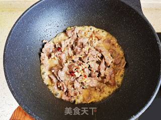 小炒牛肉的做法步骤：9
