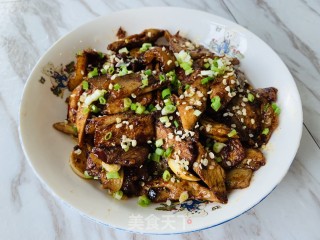 火麻仁笋干回锅肉的做法步骤：7