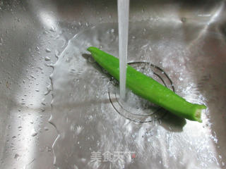 培根青椒鸡蛋饼的做法步骤：2