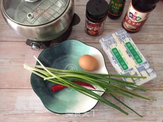 麻辣牛肉豆腐羹的做法步骤：1