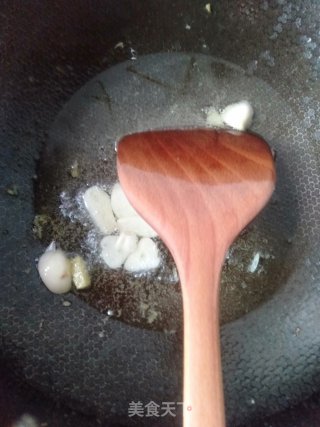 酱焖鸡翅的做法步骤：5