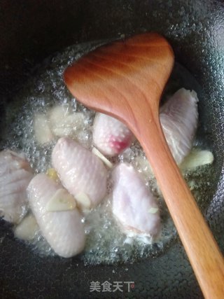 酱焖鸡翅的做法步骤：6