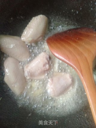 酱焖鸡翅的做法步骤：7