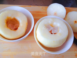 冰糖炖雪梨的做法步骤：3