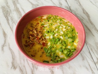 火麻仁剁椒炒鸡蛋的做法步骤：5