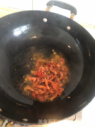 红油鸡杂煮粉条的做法步骤：2