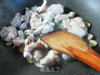 鲍鱼烧牛蛙的做法步骤：6
