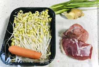 豆芽炒肉的做法步骤：1