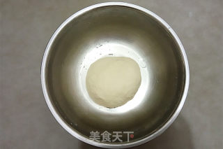 发面韭菜豆腐小馅饼的做法步骤：1