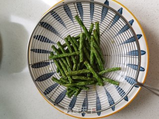 豆角烧茄子的做法步骤：7