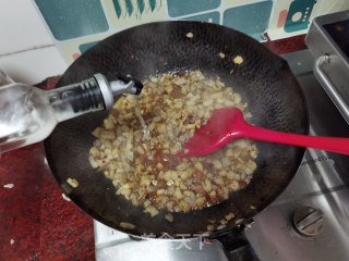 酱香酸辣藕丁的做法步骤：10