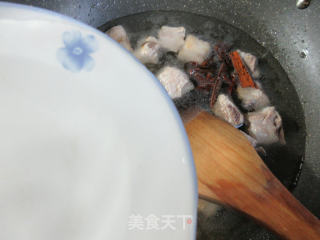 胡萝卜烧排骨的做法步骤：3
