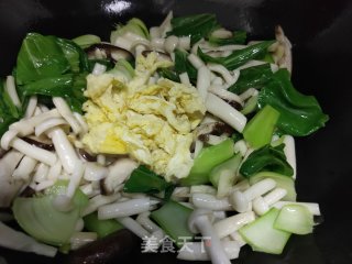 双菇炒油菜的做法步骤：11