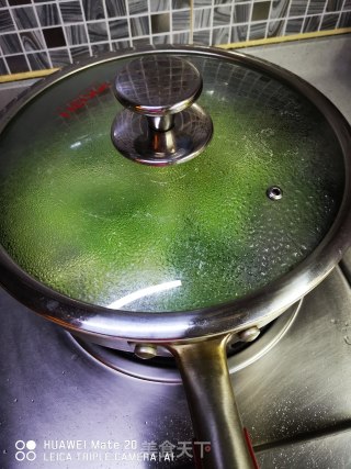 芹菜炒黑鱼片的做法步骤：8