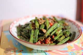 四季豆烧肉末的做法步骤：1