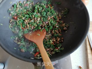 萝卜缨炒毛豆的做法步骤：8