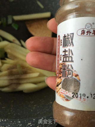 芹香酱牛肉炖土豆的做法步骤：9