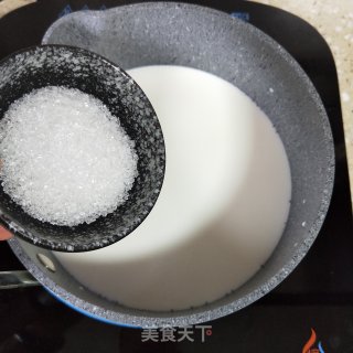 牛奶煮鸡蛋的做法步骤：3