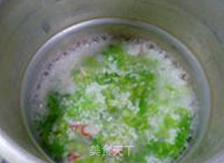 蟹肉棒生菜大米粥的做法步骤：12