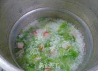 蟹肉棒生菜大米粥的做法步骤：13
