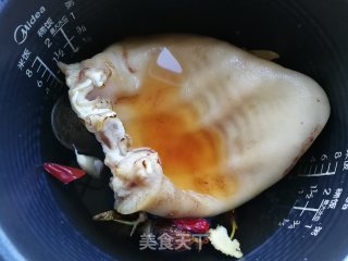 卤猪耳的做法步骤：6