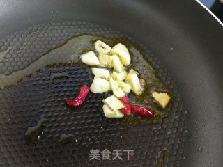 豇豆炒猪耳的做法步骤：5