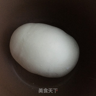 鲜肉萝卜酸汤水饺的做法步骤：2